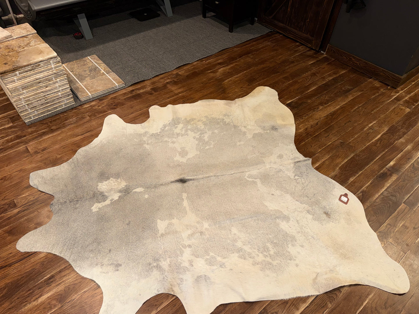 AT - Gray and White - Rug 1