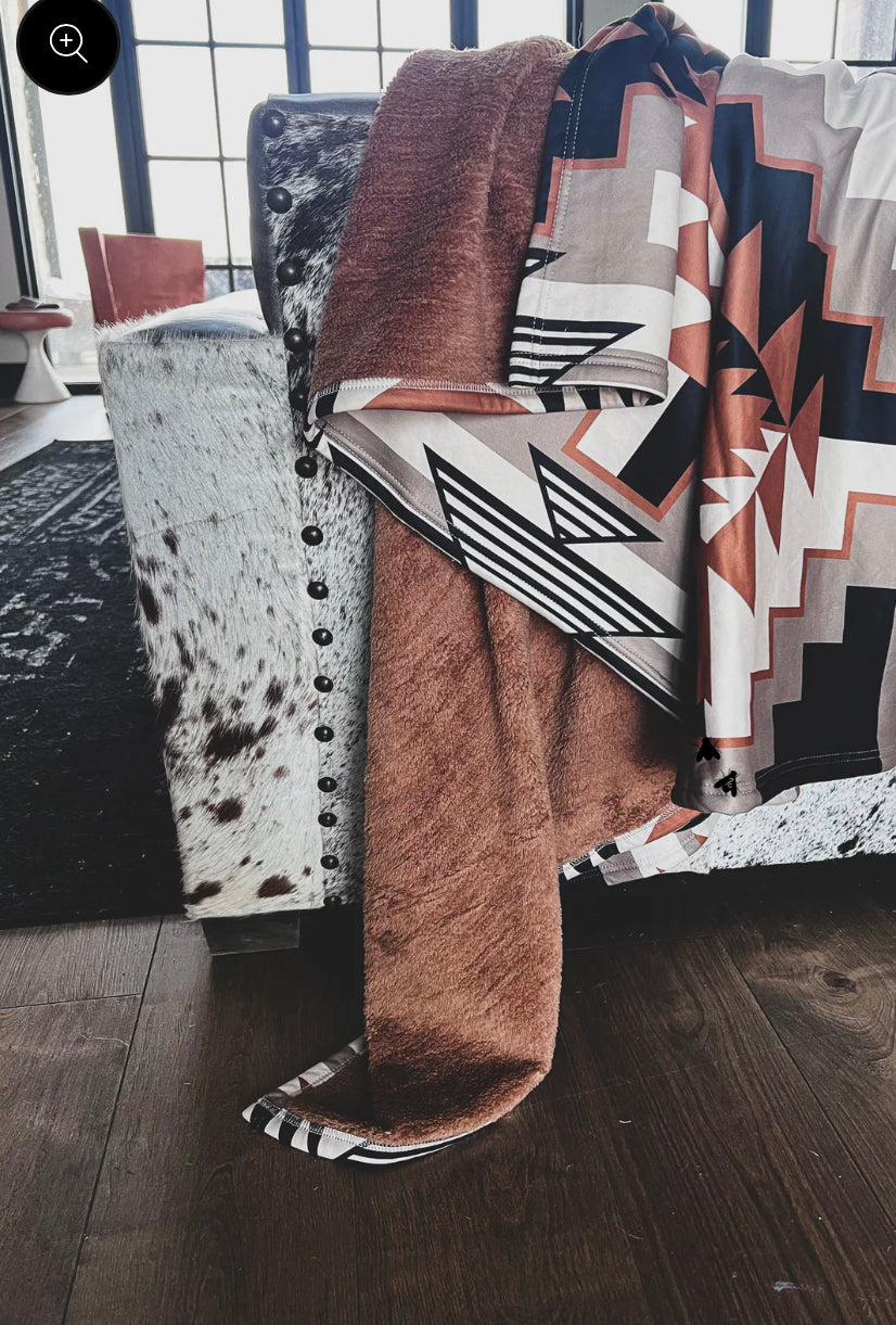 Santa Fe Dust Blanket