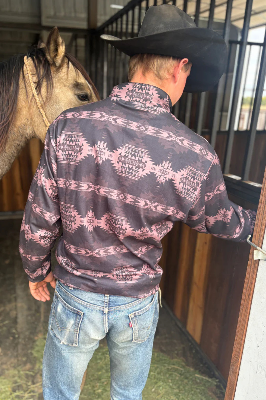 Hard to Forget Pullover