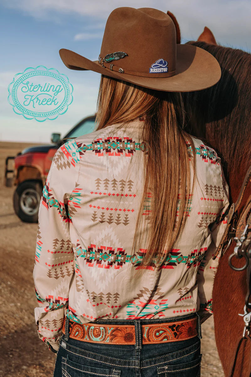 Lesson in Leavin’ Button Up