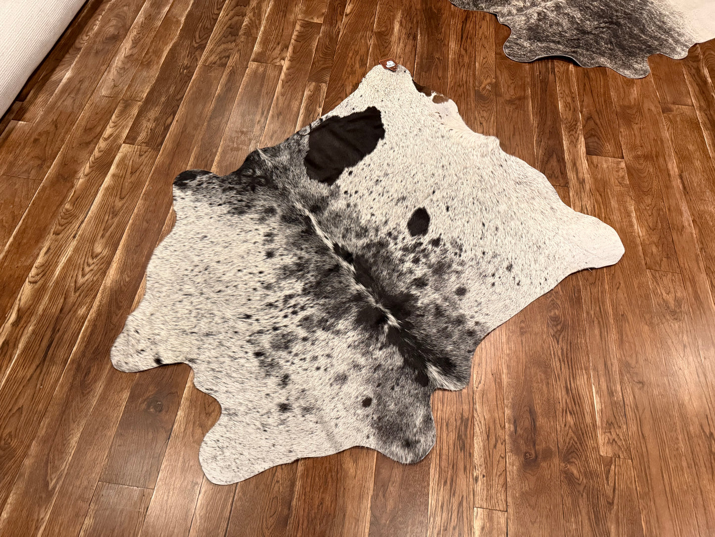 AT - Black and White Peppered - Rug 1
