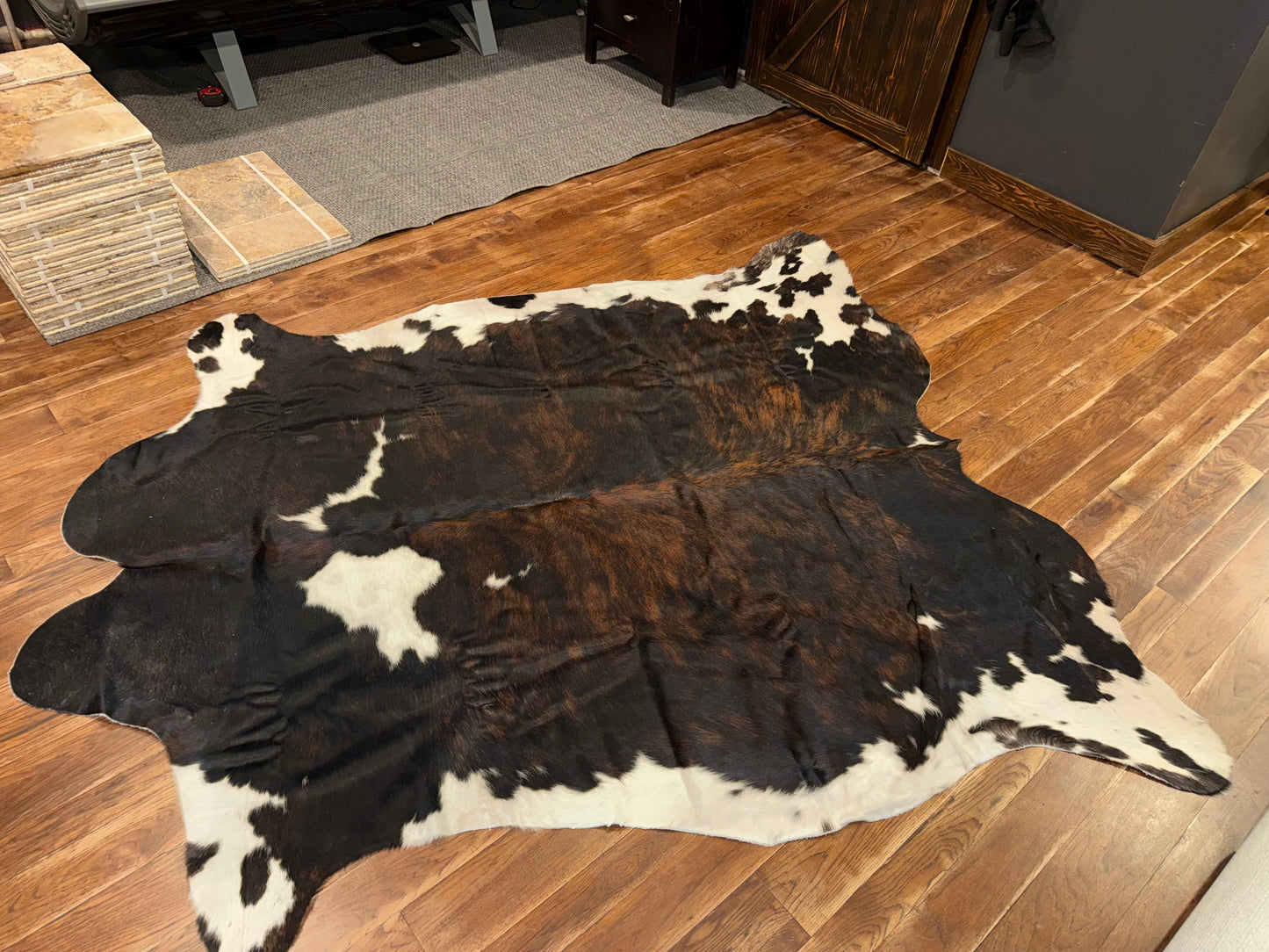 AT - Brindle Spot - Rug 1
