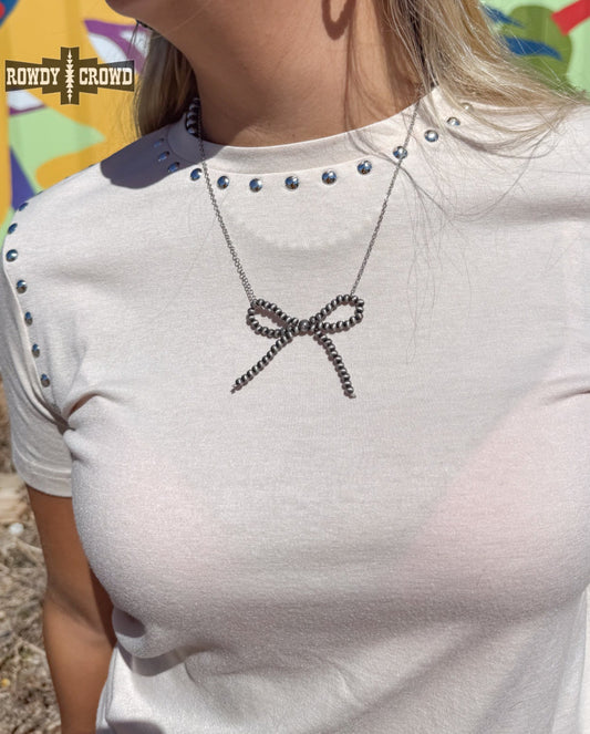 Faux Pearl Bow Necklace