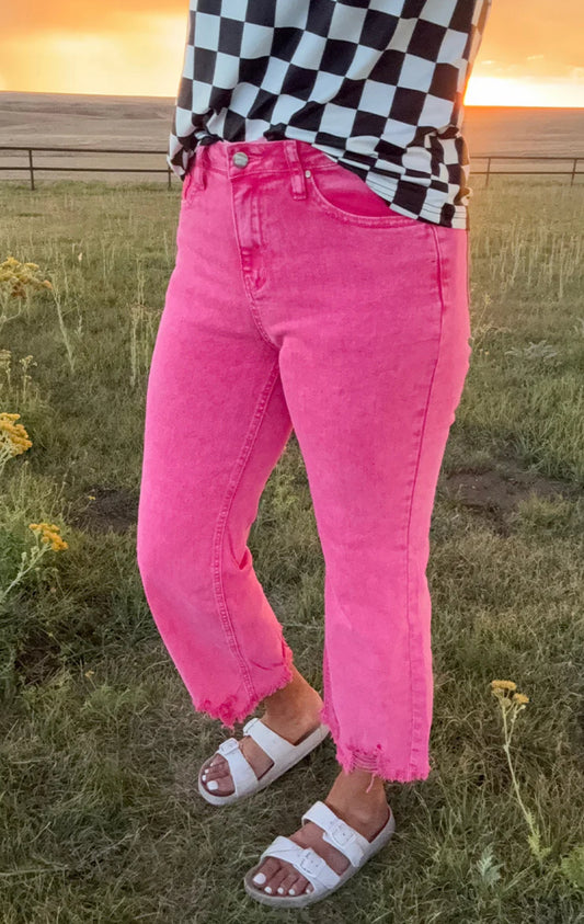 Outlaw Crop Jeans in Pink