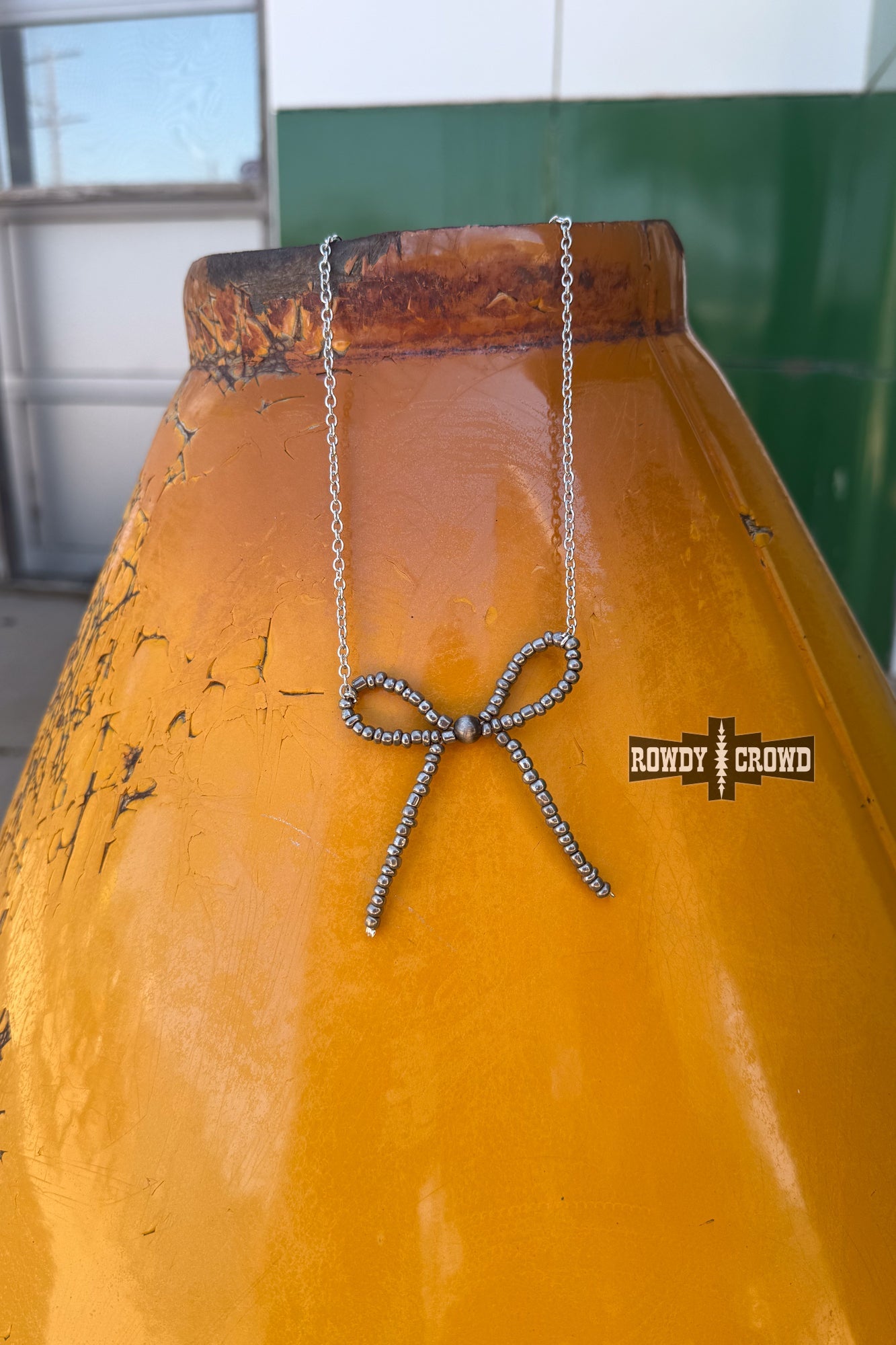 Faux Pearl Bow Necklace 2.0